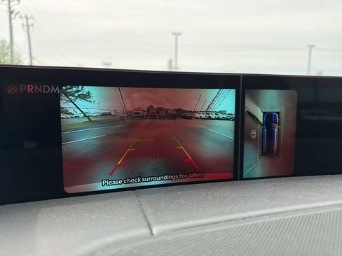 Used 2025 Lincoln Navigator Black Label image 24