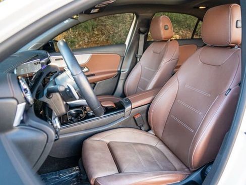 Used 2022 Mercedes-Benz A 220 A 220 image 40