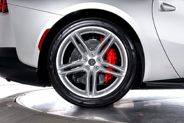Certified 2020 Ferrari 812 Superfast RWD image 27