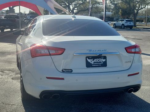 Used 2018 Maserati Ghibli image 3