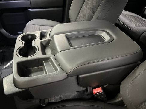 Used 2020 Chevrolet Silverado 1500 Custom Trail Boss w/ Custom Convenience Package AWD/4WD image 29
