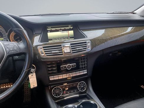 Used 2013 Mercedes-Benz CLS 550 image 6