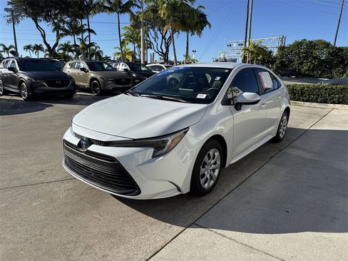 Used 2024 Toyota Corolla LE image 10