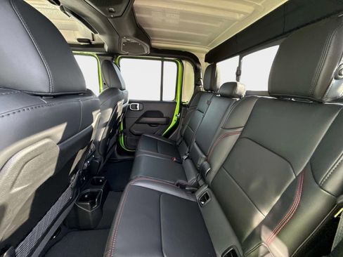 New 2026 Jeep Gladiator Rubicon w/ Safety Group image 14