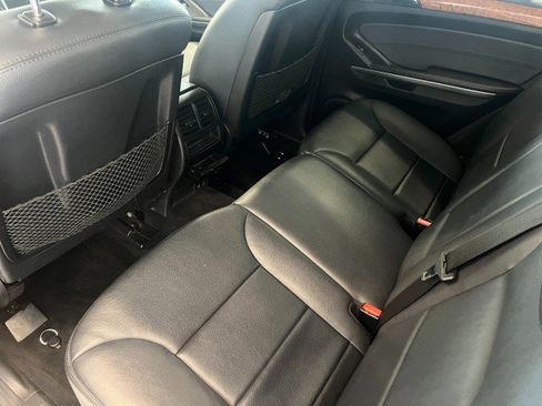 Used 2009 Mercedes-Benz ML 350 4MATIC image 36
