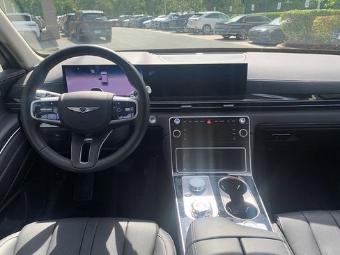 Used 2026 Genesis GV80 2.5T AWD/4WD image 9