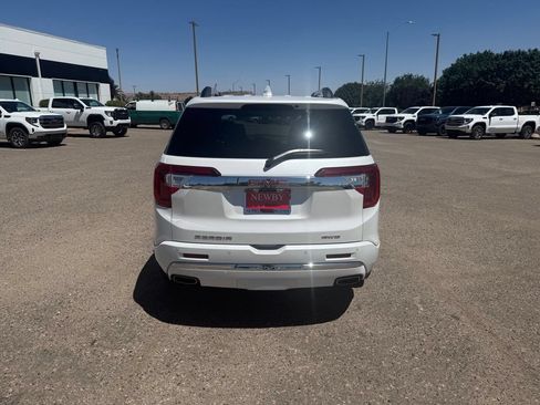 Used 2023 GMC Acadia Denali w/ Denali Ultimate Package AWD/4WD image 6