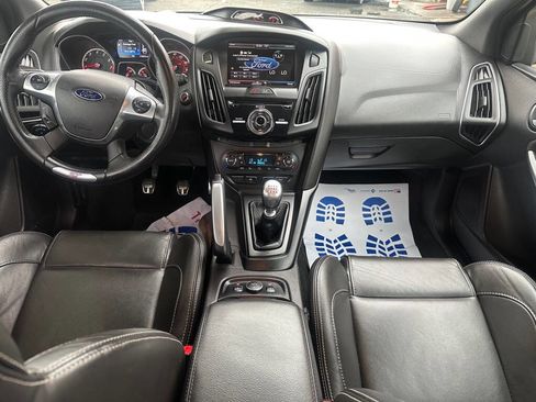 Used 2014 Ford Focus ST w/ Equipment Group 202A image 19