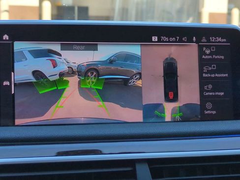 Used 2020 BMW 740i w/ M Sport Package image 20