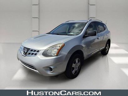 Used 2015 Nissan Rogue S w/ Convenience Package