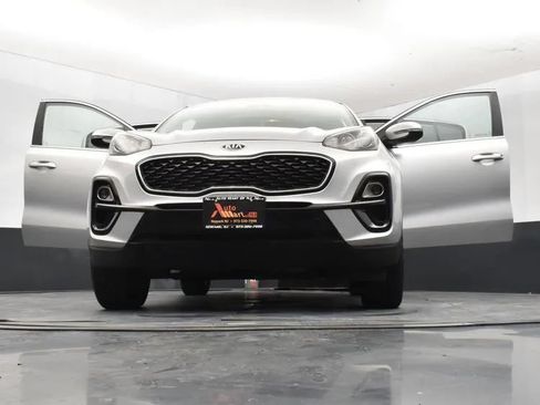 Used 2020 Kia Sportage LX w/ LX Popular Package AWD/4WD image 11