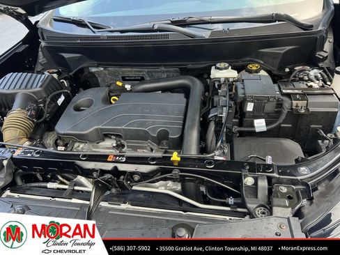 Certified 2024 Chevrolet Equinox LT FWD image 11