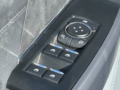 Used 2025 Ford F150 XLT w/ Equipment Group 301A Standard image 26