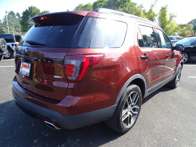 Used 2016 Ford Explorer Sport w/ Equipment Group 401A AWD/4WD image 24