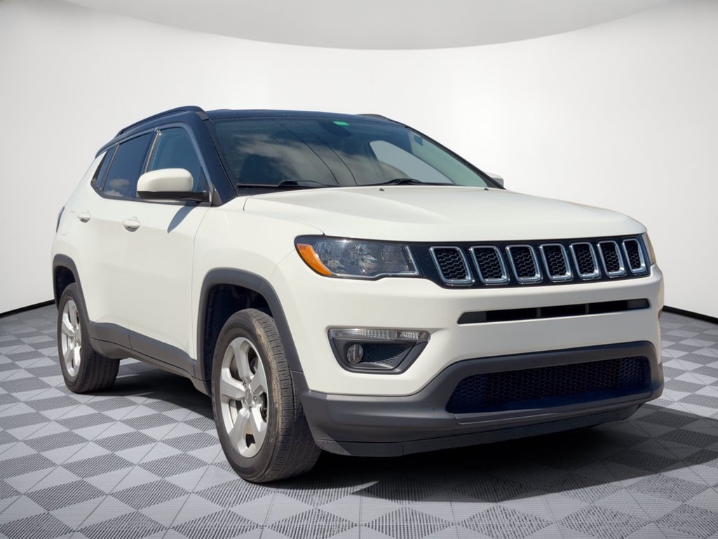 Used 2018 Jeep Compass Latitude w/ Popular Equipment Group AWD/4WD image 7