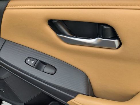 New 2025 Nissan Sentra SV w/ SV Premium Package FWD image 33