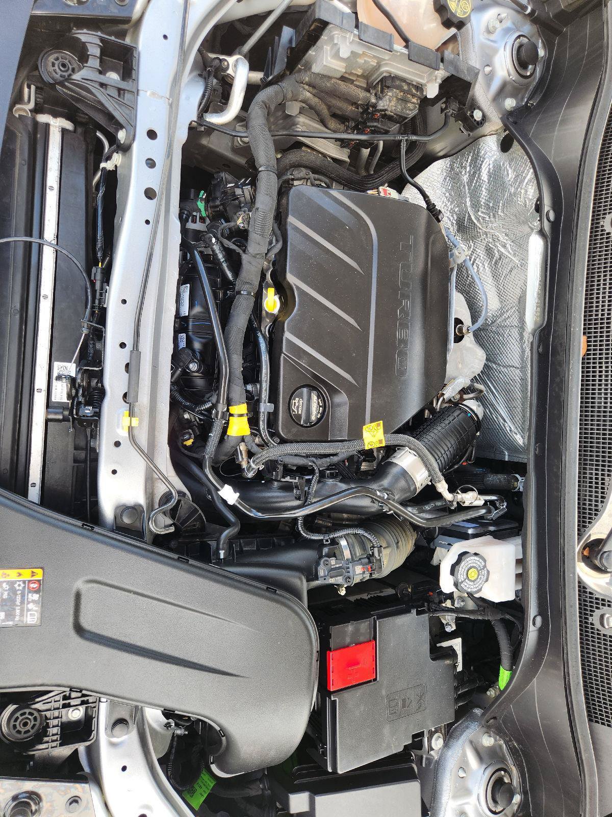 Used 2025 Chevrolet Trax LS FWD image 31