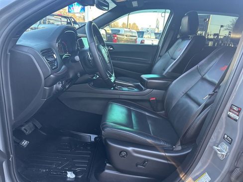 Used 2023 Dodge Durango GT image 13