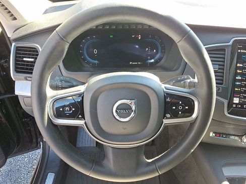 Certified 2024 Volvo XC90 B5 Core w/ Protection Package Premier image 20