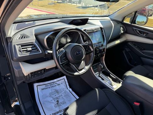 Used 2019 Subaru Ascent Premium w/ Popular Package #3 image 12