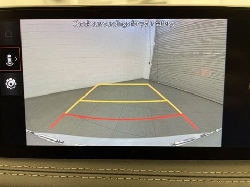 Used 2022 Genesis G70 3.3T image 19