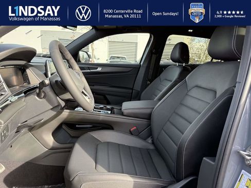 New 2026 Volkswagen Atlas Cross Sport SEL R-Line image 8