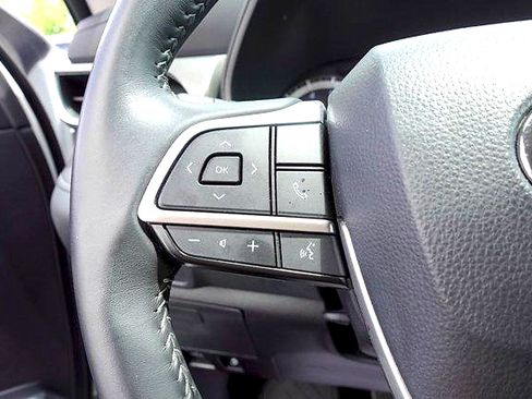 Certified 2025 Toyota Highlander LE AWD/4WD image 14