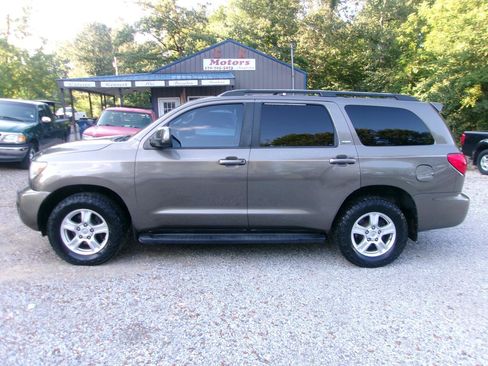Used 2008 Buick Enclave CXL w/ Entertainment Package #2 FWD image 9