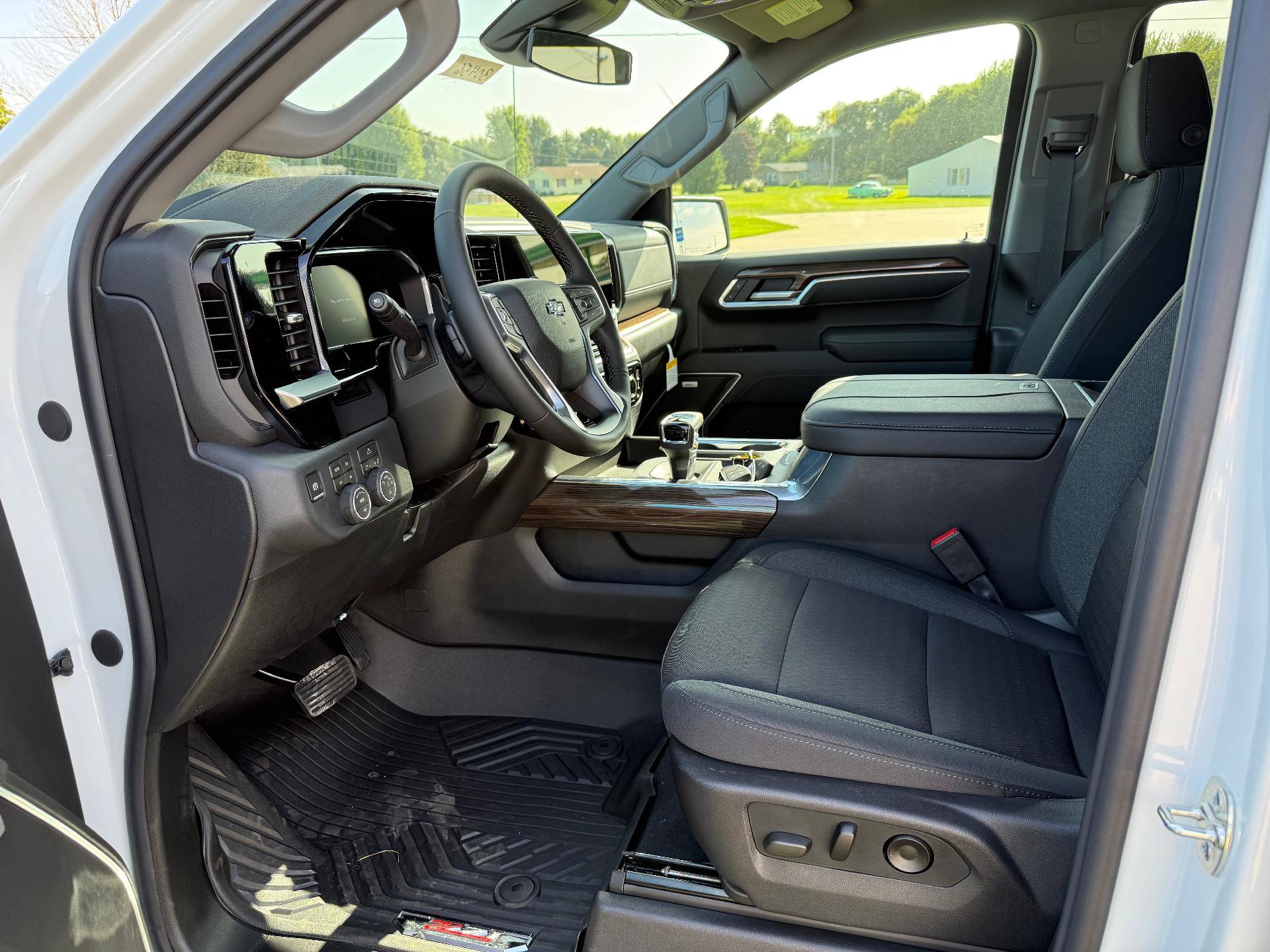 New 2026 Chevrolet Silverado 1500 RST w/ All Star Edition Plus AWD/4WD image 12