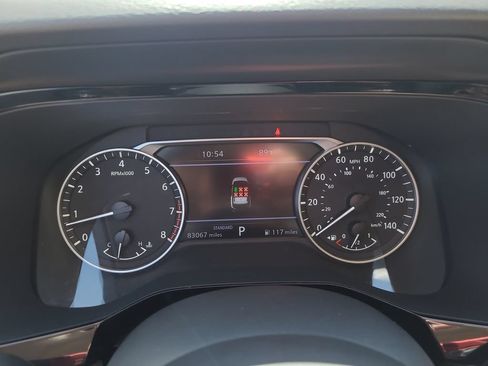 Certified 2023 Nissan Pathfinder SL FWD image 30