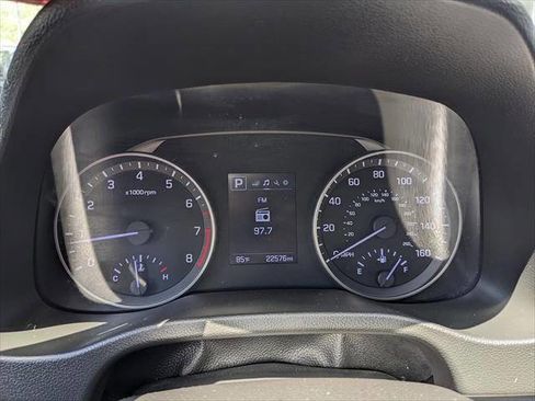 Used 2018 Hyundai Elantra SEL FWD image 20