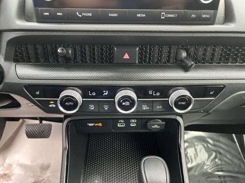 Used 2024 Honda CR-V Sport image 19