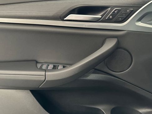 Used 2023 BMW X3 sDrive30i w/ M Sport Package image 12