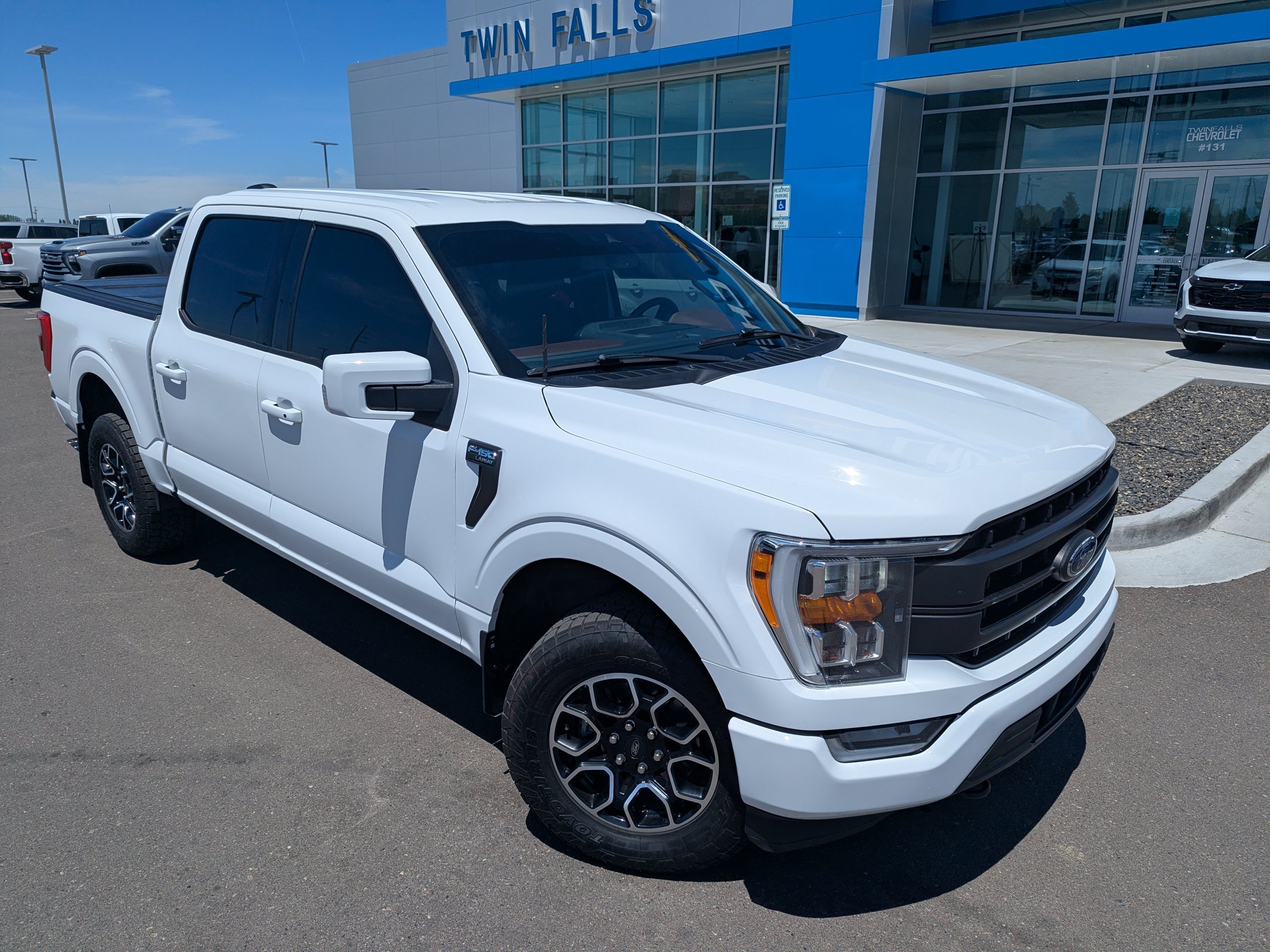 Used 2022 Ford F150 Lariat AWD/4WD image 3