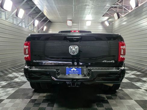 Used 2020 RAM 3500 Laramie image 7
