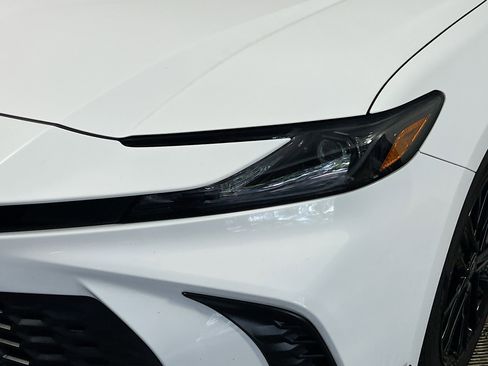 Used 2026 Toyota Camry SE image 12