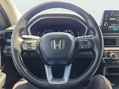 Certified 2025 Honda Pilot EX-L image 30