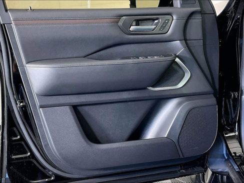 New 2026 Nissan Armada Platinum Reserve AWD/4WD image 43