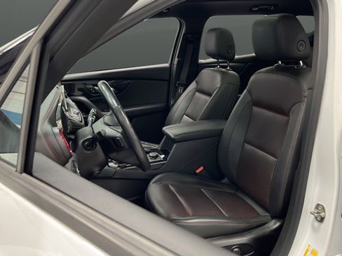 Used 2019 Chevrolet Blazer RS AWD/4WD image 9