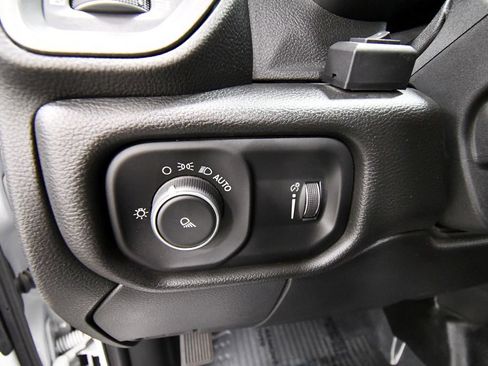Used 2021 RAM 3500 Tradesman AWD/4WD image 15