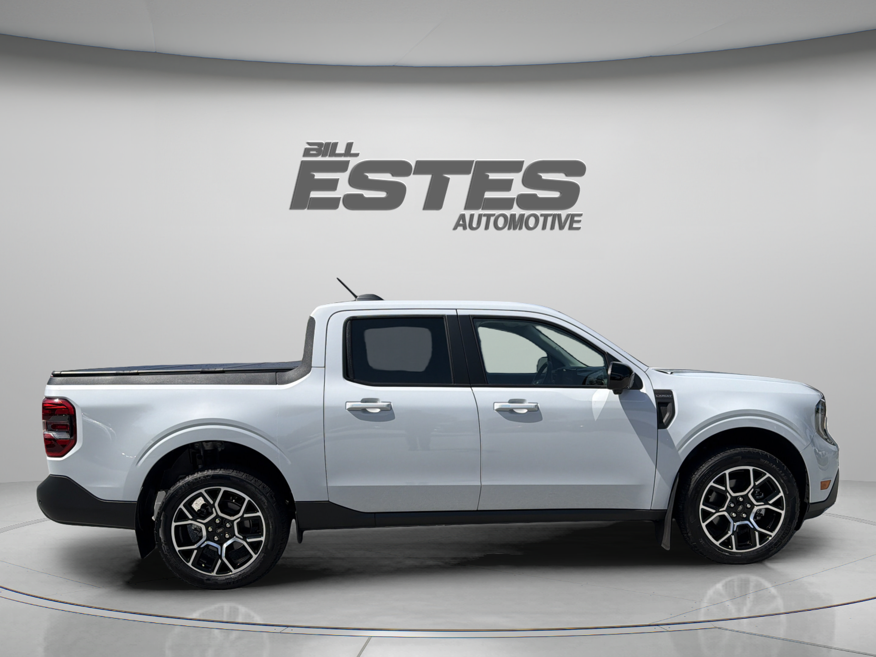 Used 2025 Ford Maverick Lariat AWD/4WD image 6
