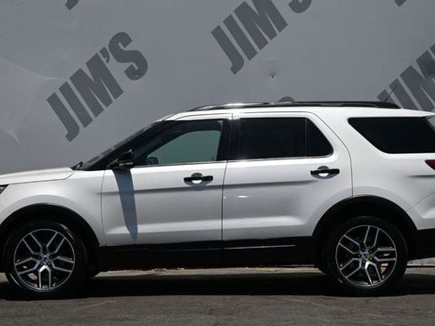 Used 2018 Ford Explorer Sport w/ Equipment Group 401A AWD/4WD image 8