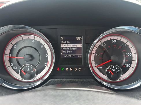 Used 2019 Dodge Grand Caravan GT FWD image 14