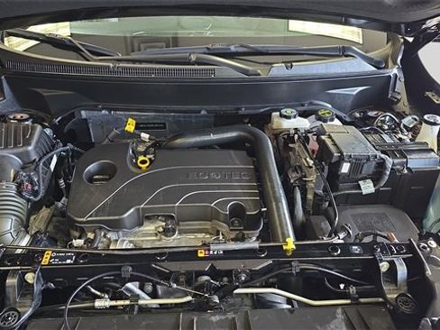 Used 2024 GMC Terrain AT4 w/ LPO, 'HIT The Road' Package image 25