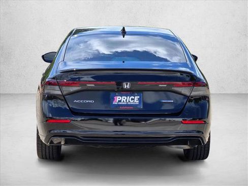Used 2023 Honda Accord Sport image 6