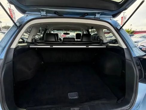 Used 2012 Subaru Outback 2.5i Limited w/ Popular Pkg 1B AWD/4WD image 10