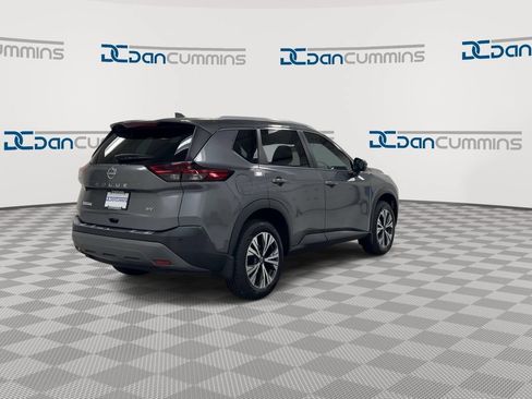Used 2022 Nissan Rogue SV w/ SV Premium Package FWD image 8