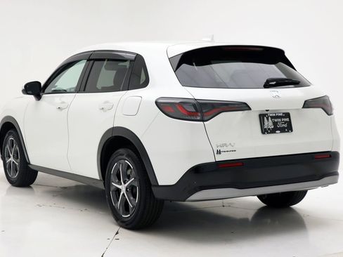 Used 2023 Honda HR-V EX-L image 6
