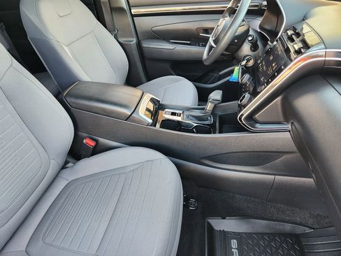 Used 2024 Hyundai Santa Cruz SE image 13