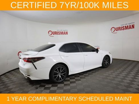 Used 2024 Toyota Camry SE w/ Convenience Package FWD image 11